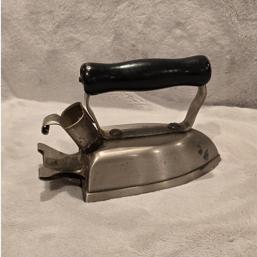 Vintage Little Princess Electric Iron Chicago Flexible Shaft Co‎ Appliance